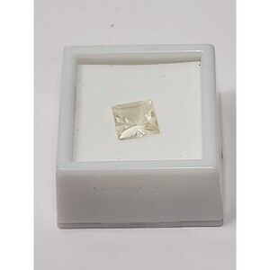 Faceted Light Yellow Labradorite - Square Cut - 3.25 Ct - 10 x 10 mm